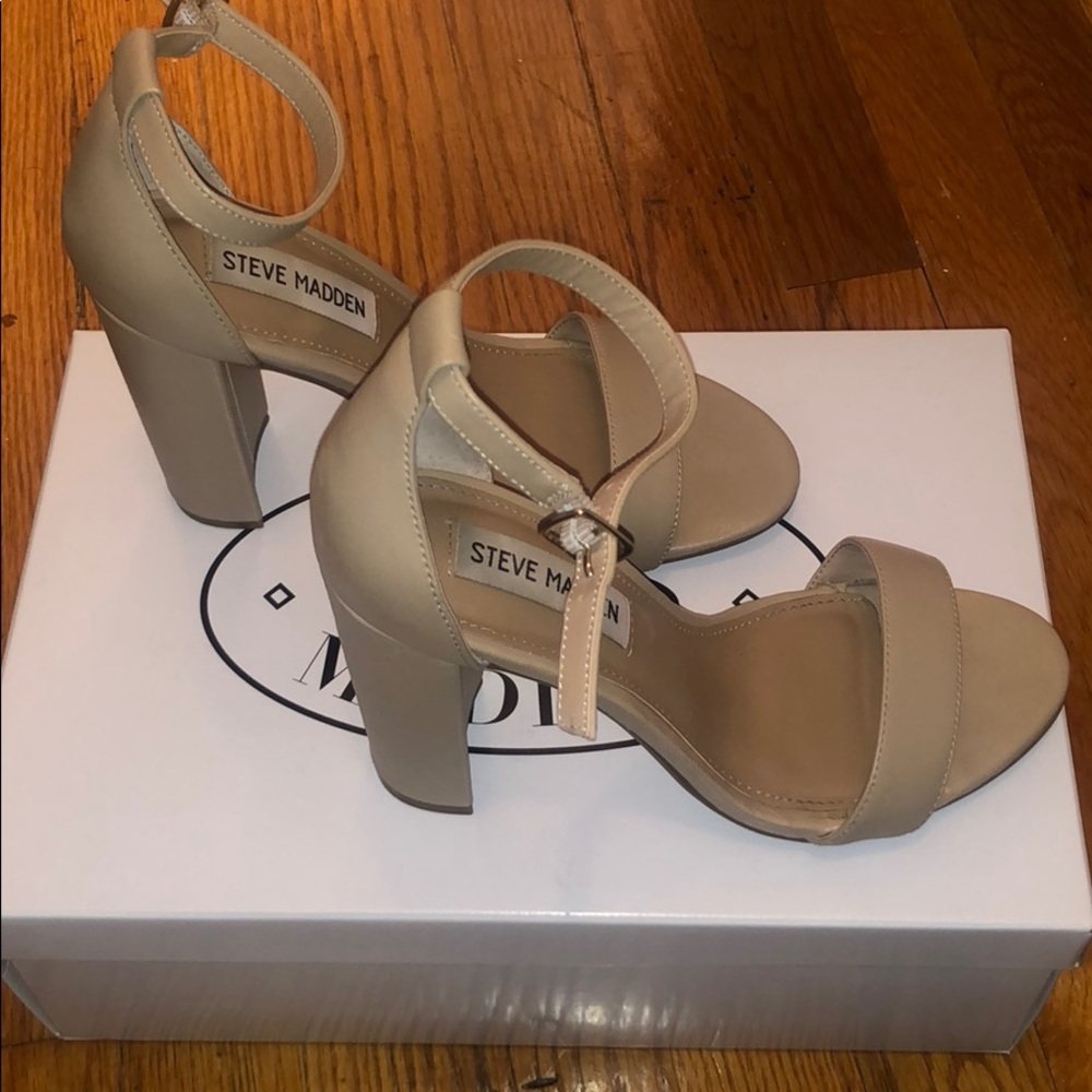 Carrson blush leather heel